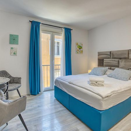 Guest House Arsenal Accommodation زادار المظهر الخارجي الصورة