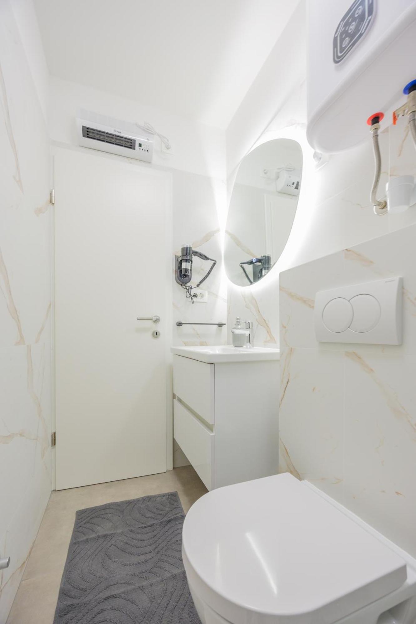 Guest House Arsenal Accommodation زادار المظهر الخارجي الصورة