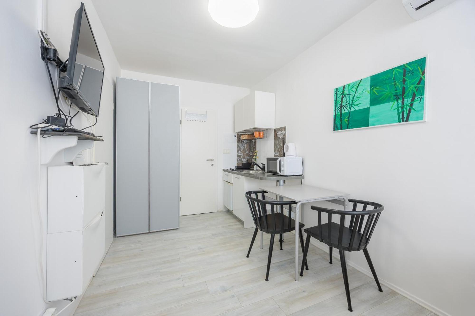 Guest House Arsenal Accommodation زادار المظهر الخارجي الصورة