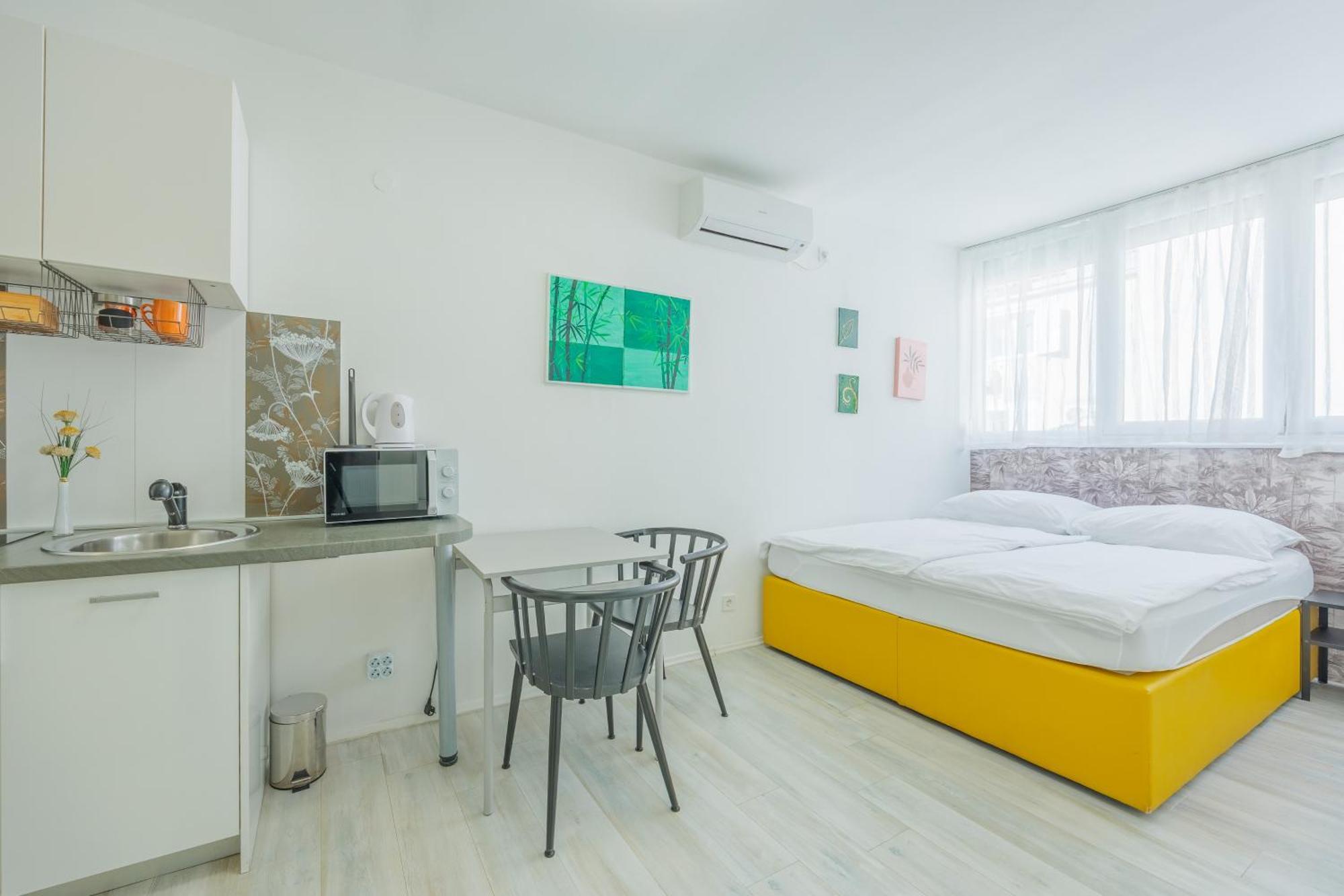 Guest House Arsenal Accommodation زادار المظهر الخارجي الصورة